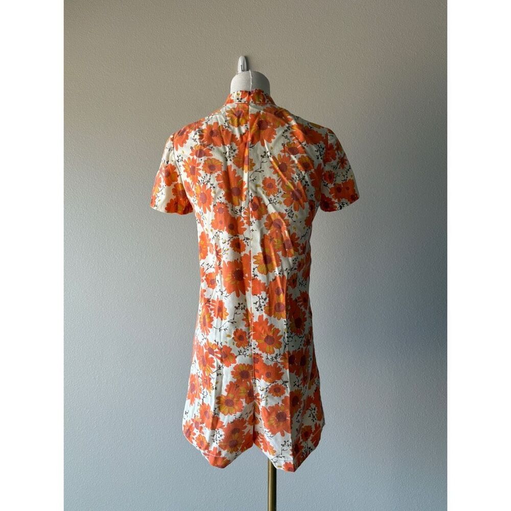 vintage 70s floral short sleeve zip up romper jumpsuit - Picture 5 of 9